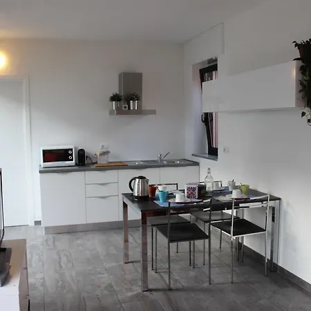Flat Le Vigne Apartment